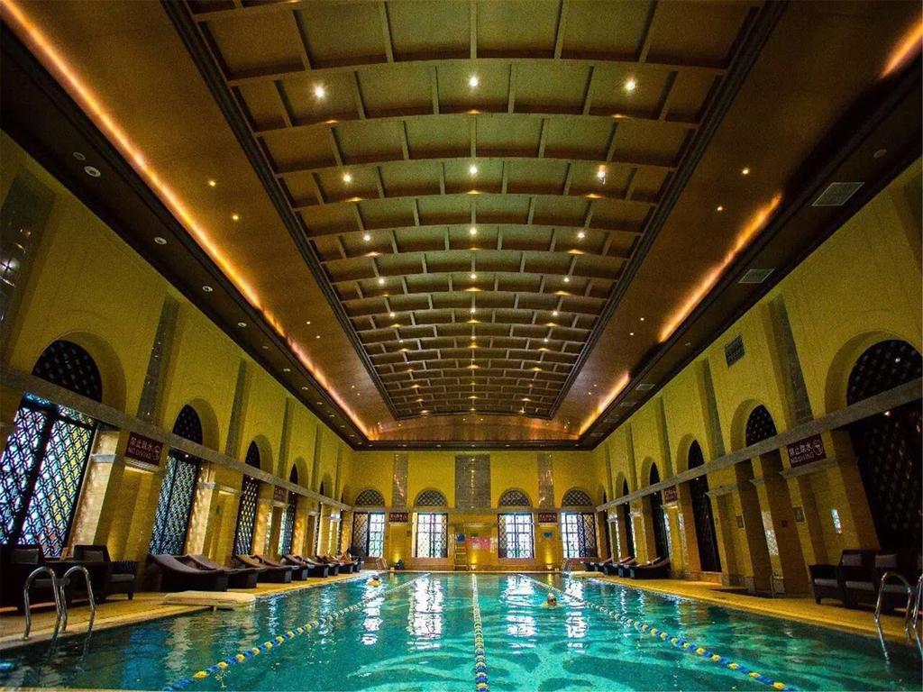 Luxury Blue Horizon Hotel Dongying Bagian luar foto