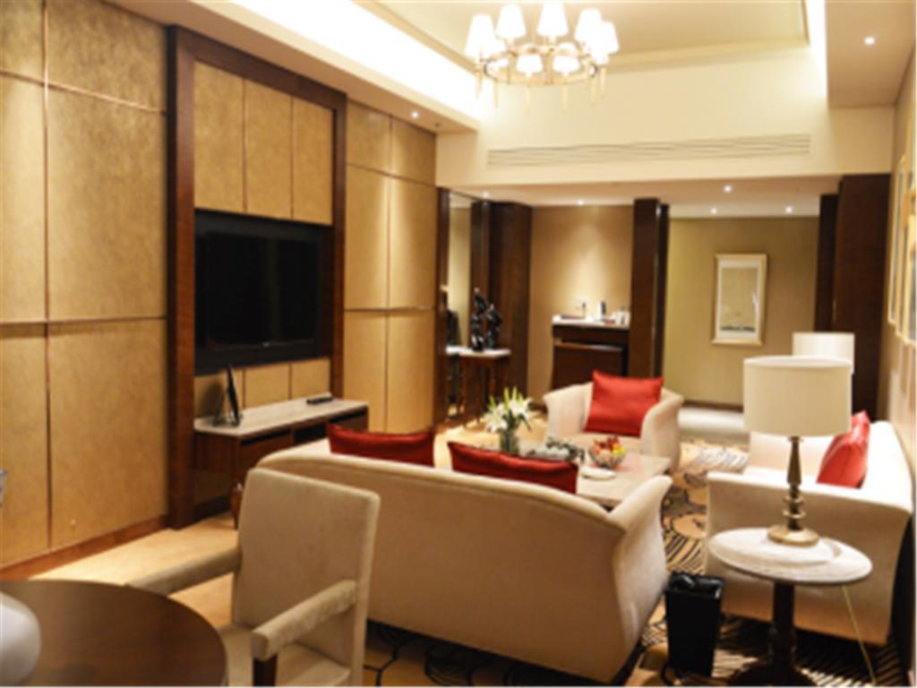 Luxury Blue Horizon Hotel Dongying Bagian luar foto