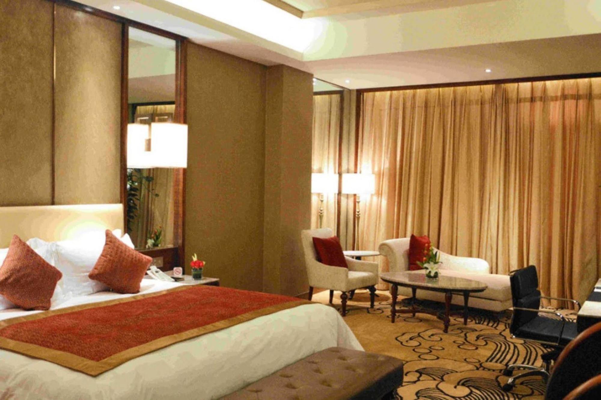 Luxury Blue Horizon Hotel Dongying Bagian luar foto