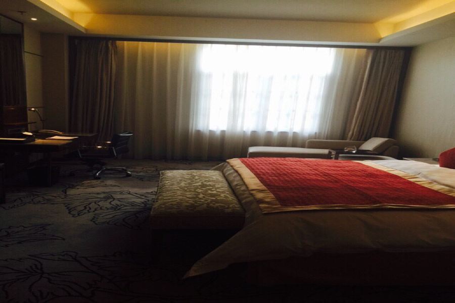 Luxury Blue Horizon Hotel Dongying Bagian luar foto